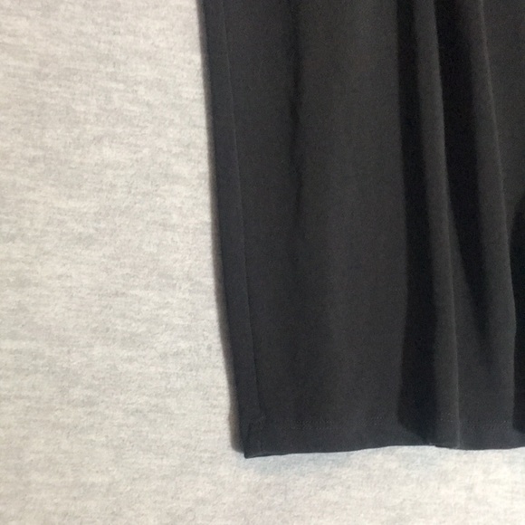 TORRID Buttery Soft Modal Oversized Relaxed Fit Flattering V Neck LongLine Tunic - Picture 6 of 12